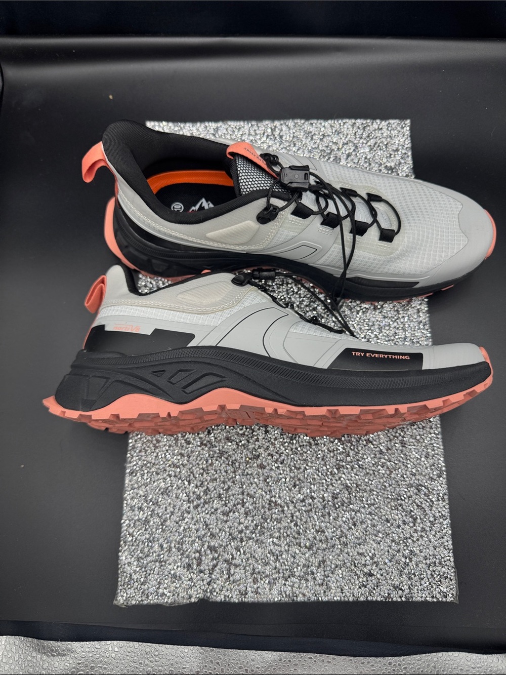 Women’s Trail Sneakers in Light Gray & Coral Norti V 8